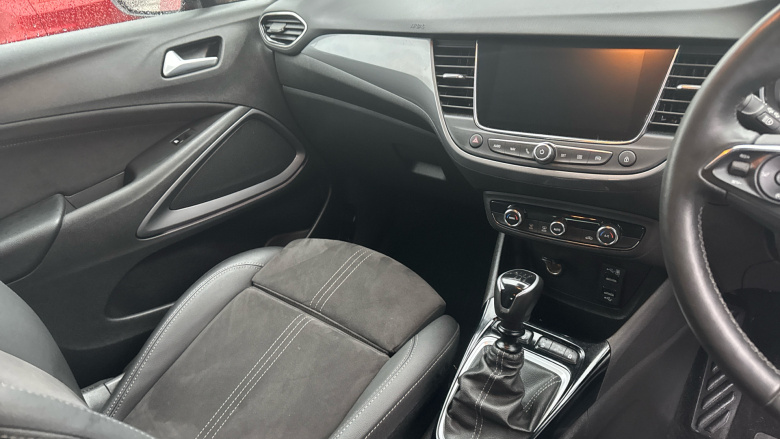 Vauxhall Crossland 1.5 Turbo D Ultimate 5dr Diesel Hatchback